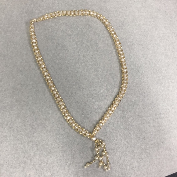 Pearl and Gold  Costume jewelry - Picture 2 of 3